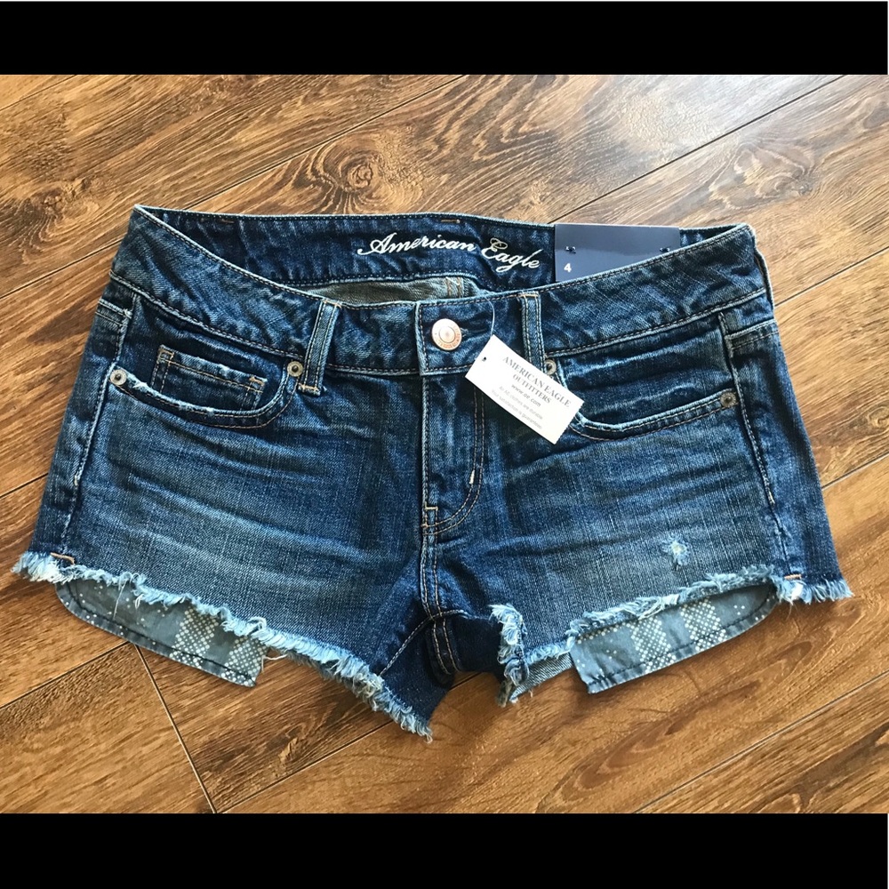 American Eagle Shorts NEW